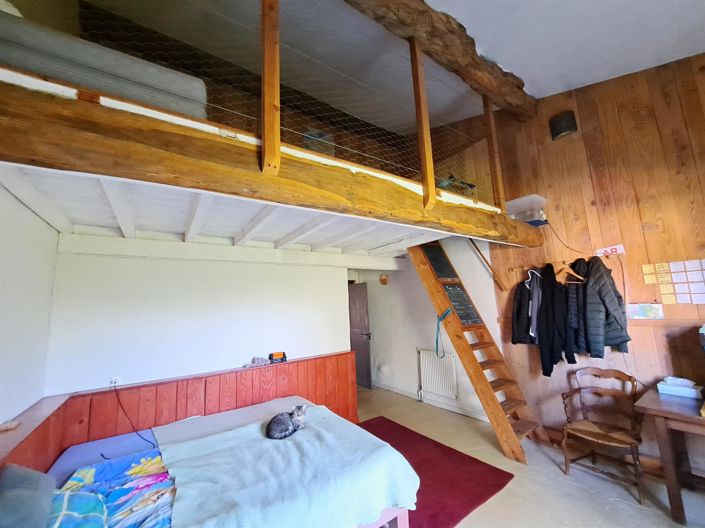 Image No.26-7 Bed House for sale