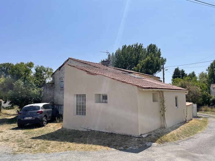 Image No.5-Maison de 2 chambres à vendre à Saint-Savinien