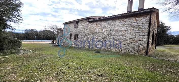 Image No.20-4 Bed House for sale