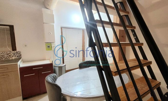 Image No.5-2 Bed House for sale