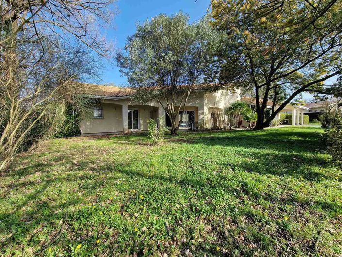 Image No.2-6 Bed House for sale