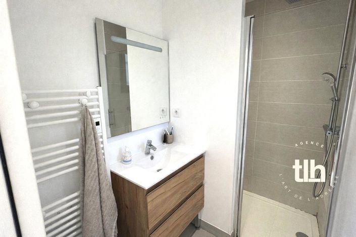 Image No.13-4 Bed House for sale