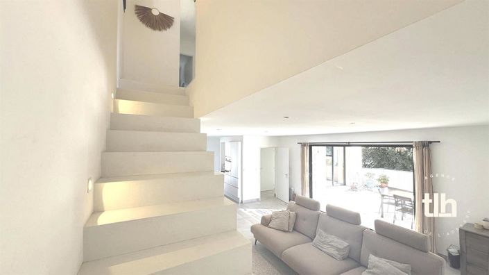 Image No.14-4 Bed House for sale