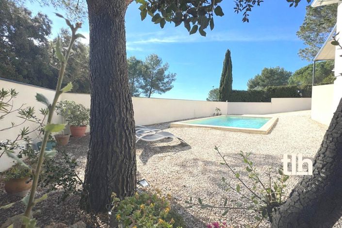 Image No.3-4 Bed House for sale