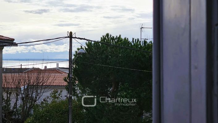 Image No.16-5 Bed House for sale