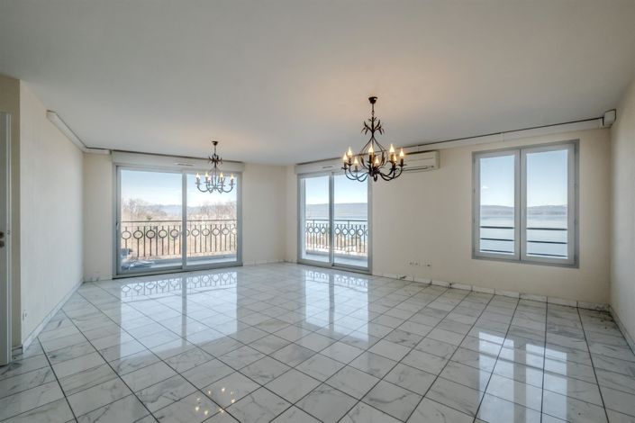 Image No.2-3 Bed Apartment for sale