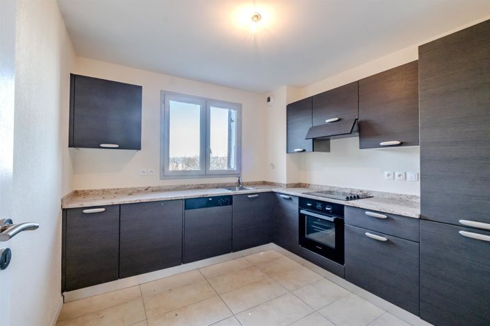 Image No.4-3 Bed Apartment for sale