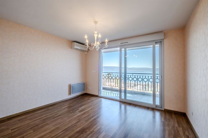 Image No.9-3 Bed Apartment for sale