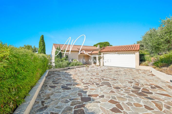 Image No.17-4 Bed House for sale