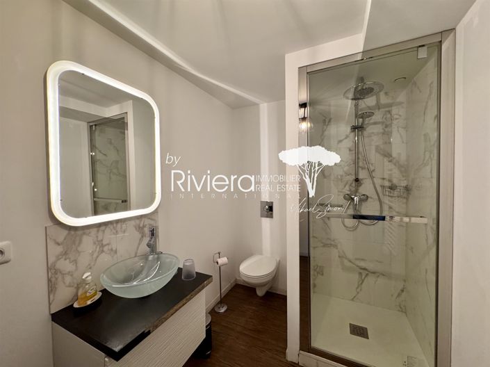 Image No.24-5 Bed House for sale