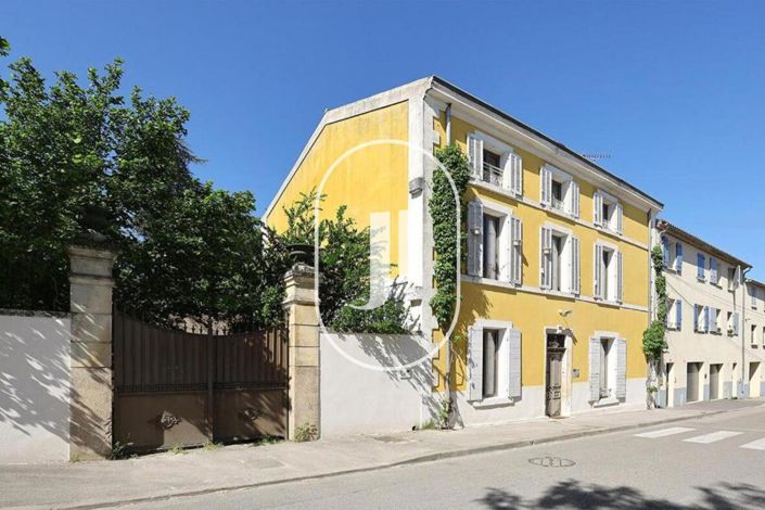 Image No.3-9 Bed House for sale