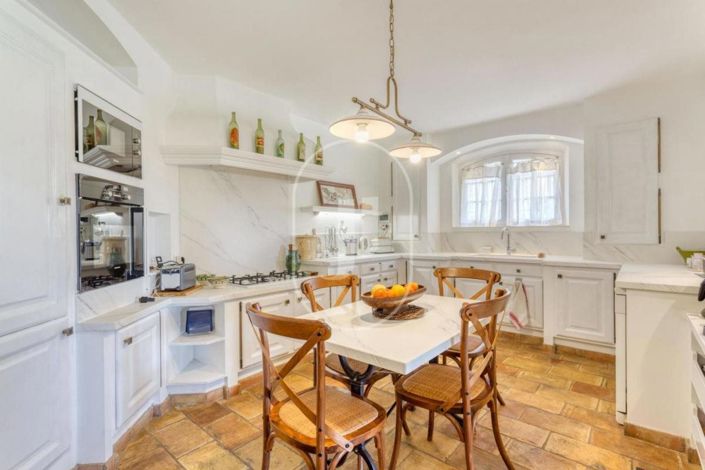 Image No.7-3 Bed House for sale