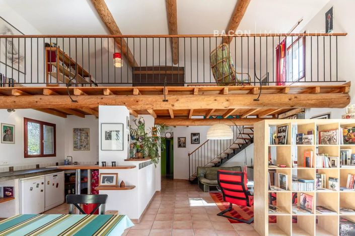 Image No.9-3 Bed House for sale