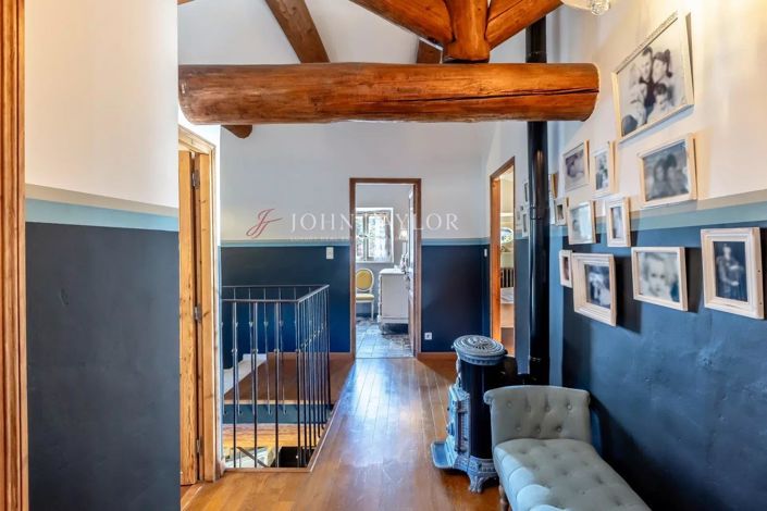 Image No.18-4 Bed House for sale