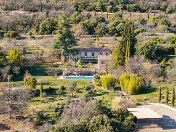1 - Gordes, House