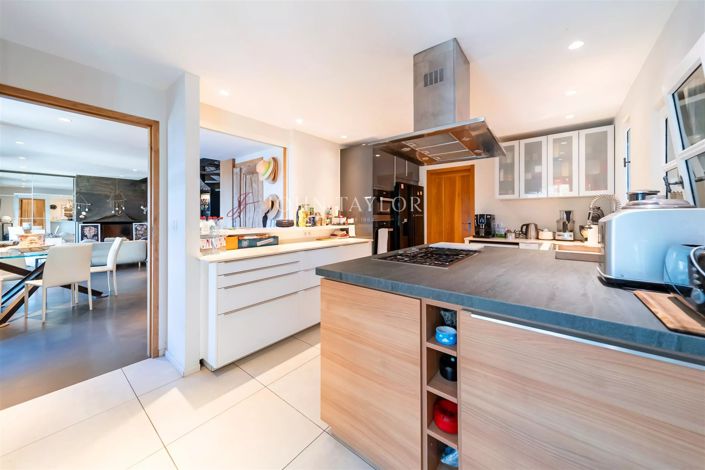 Image No.5-Maison de 7 chambres à vendre à Murs