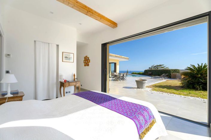 Image No.12-5 Bed House for sale