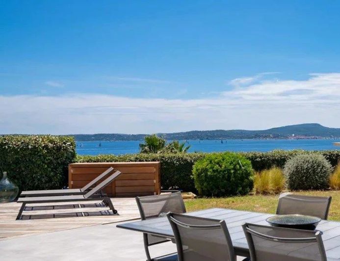 Image No.7-5 Bed House for sale