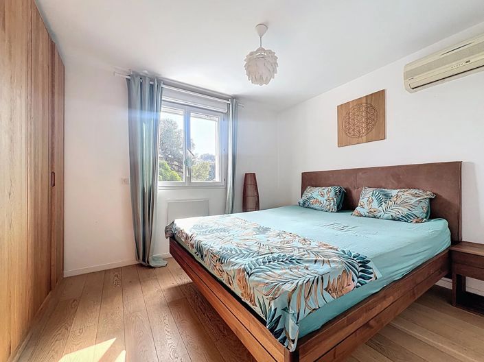 Image No.27-3 Bed House for sale