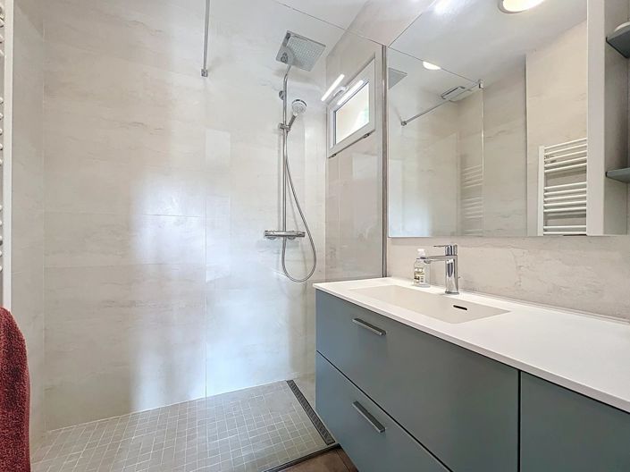 Image No.29-3 Bed House for sale