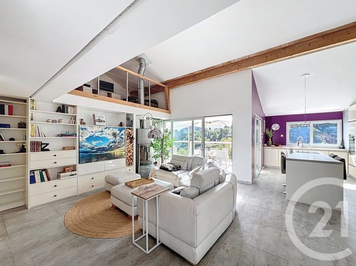 Image No.4-5 Bed House for sale