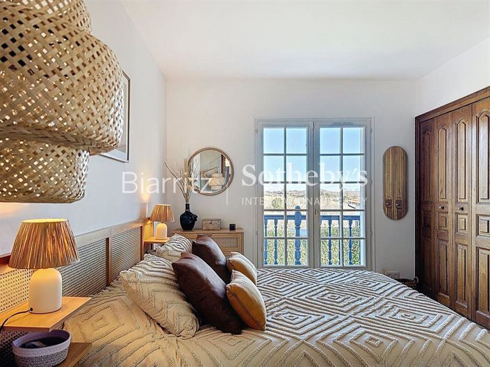 Image No.10-Maison de 4 chambres à vendre à Arbonne