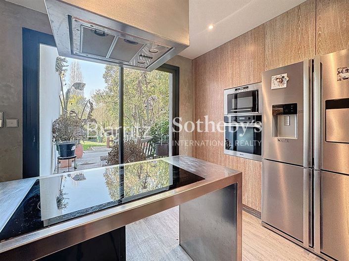 Image No.4-Propriété de 5 chambres à vendre à Biarritz