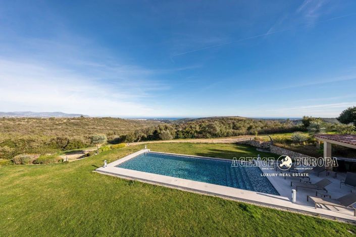 Image No.29-5 Bed House for sale