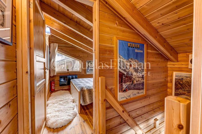 Image No.12-3 Bed Apartment for sale