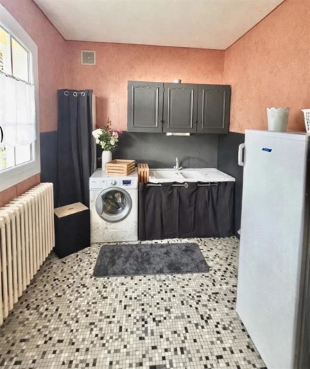 Image No.13-House for sale