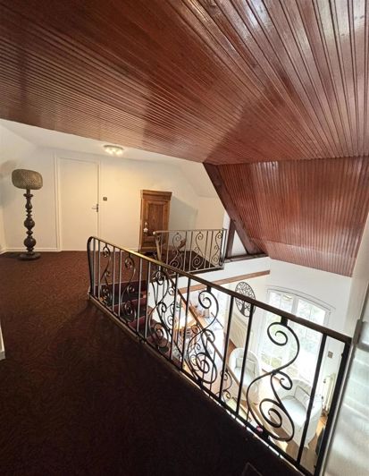 Image No.6-House for sale