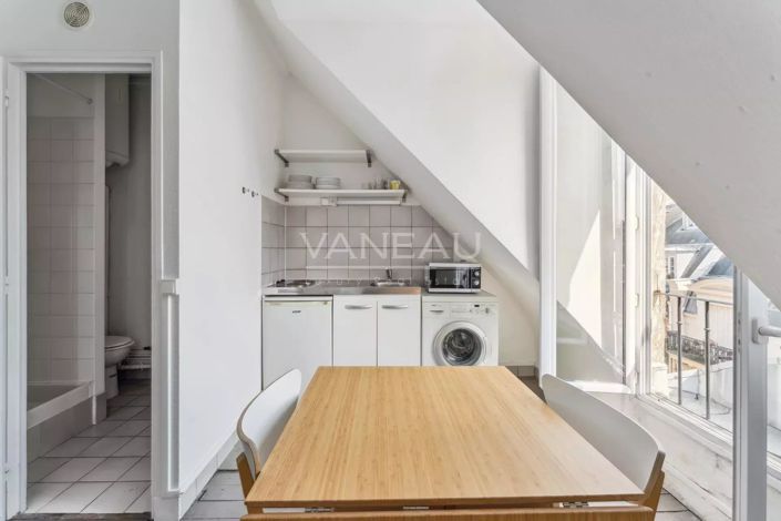 Image No.21-5 Bed Apartment for sale