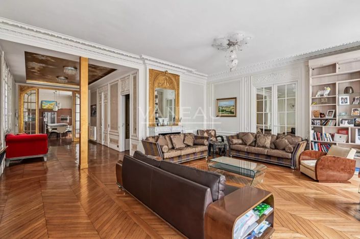 Image No.5-5 Bed Apartment for sale