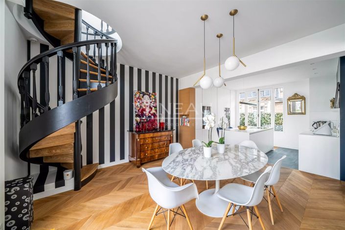 Image No.3-3 Bed Apartment for sale