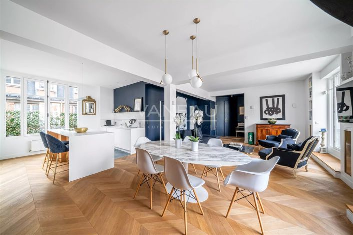 Image No.8-3 Bed Apartment for sale