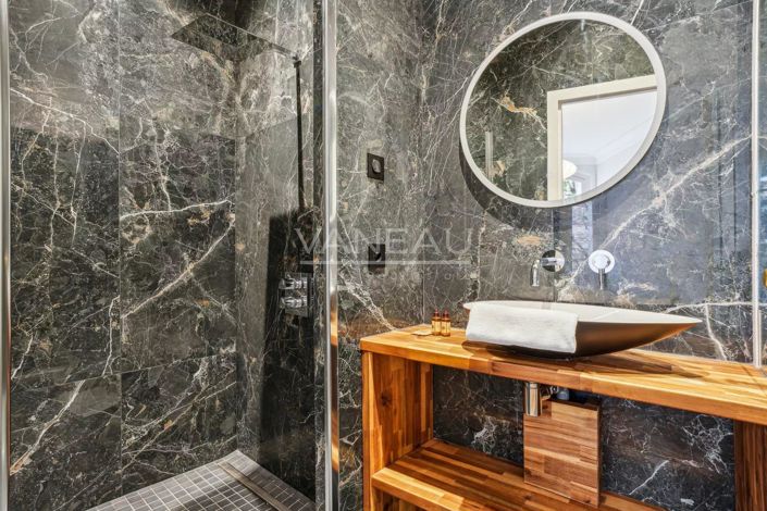 Image No.22-5 Bed Apartment for sale