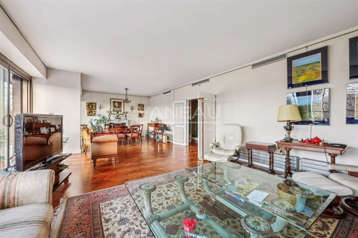 Image No.4-3 Bed Apartment for sale