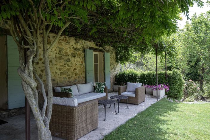 Image No.19-5 Bed House for sale