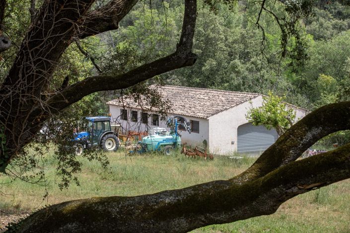 Image No.20-5 Bed House for sale