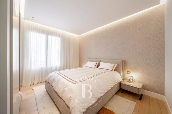 Image No.10-3 Bed Apartment for sale