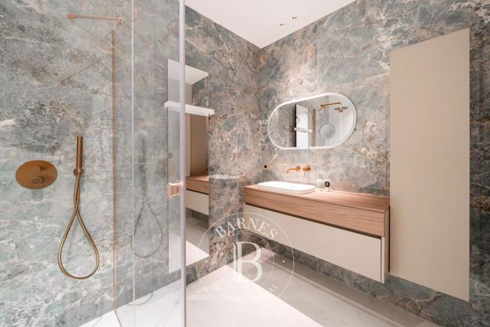 Image No.11-3 Bed Apartment for sale