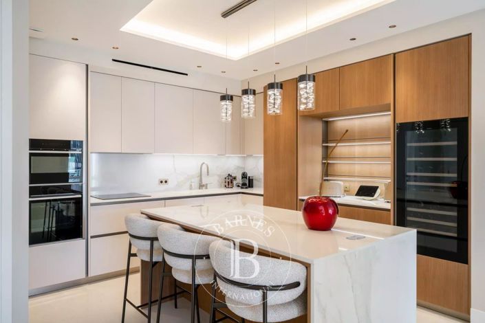 Image No.7-3 Bed Apartment for sale