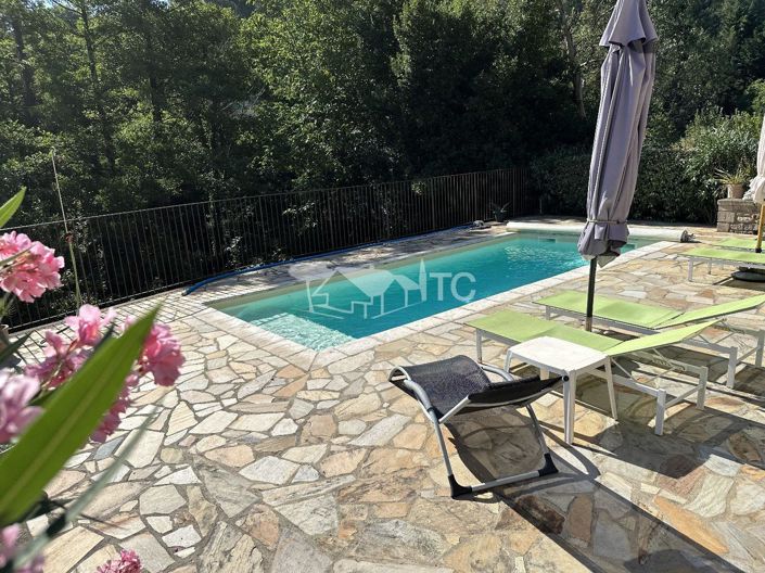 Image No.14-6 Bed House for sale