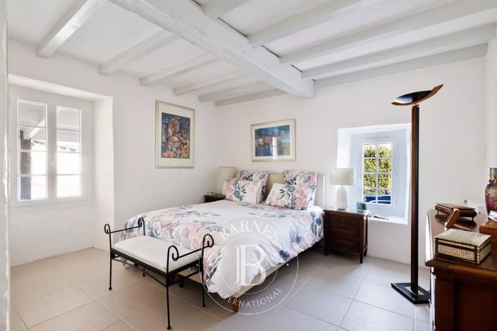 Image No.13-3 Bed House for sale