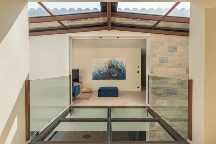 Image No.16-5 Bed House for sale