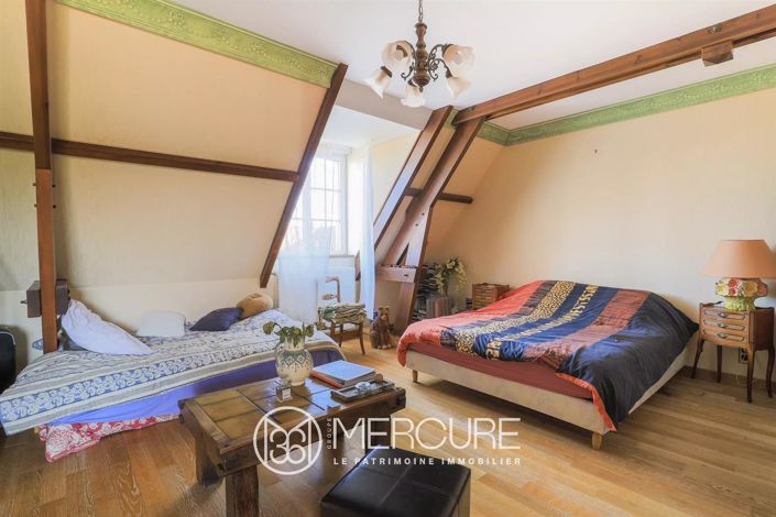 Image No.6-4 Bed House for sale