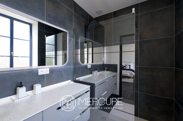 Image No.12-Maison de 10 chambres à vendre à Chalon-sur-Saône