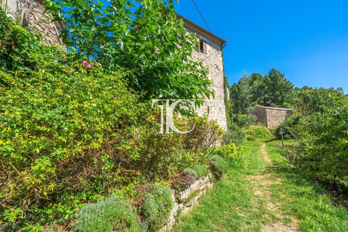 Image No.35-7 Bed House for sale