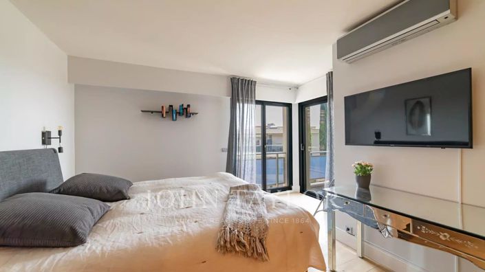 Image No.13-3 Bed Apartment for sale