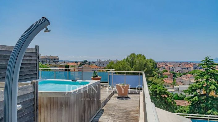 Image No.5-3 Bed Apartment for sale